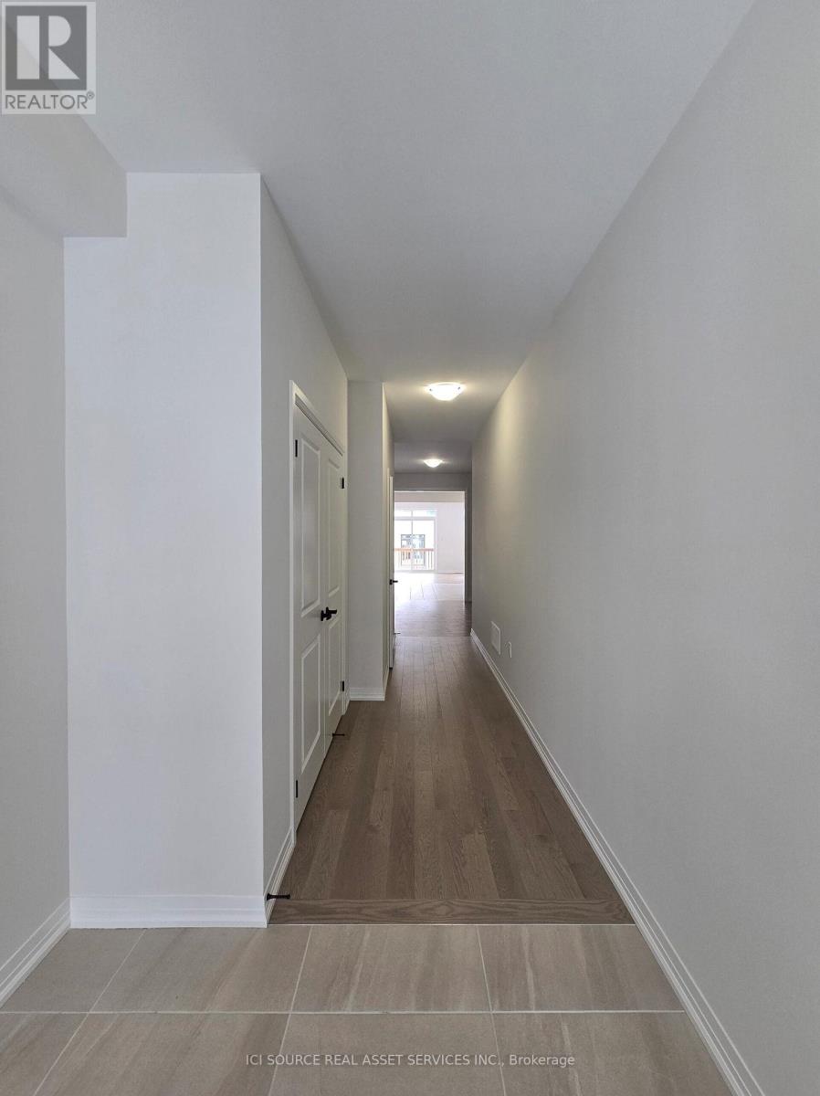 45 Auckland Drive, Whitby, Ontario  L1P 0H4 - Photo 6 - E12945550