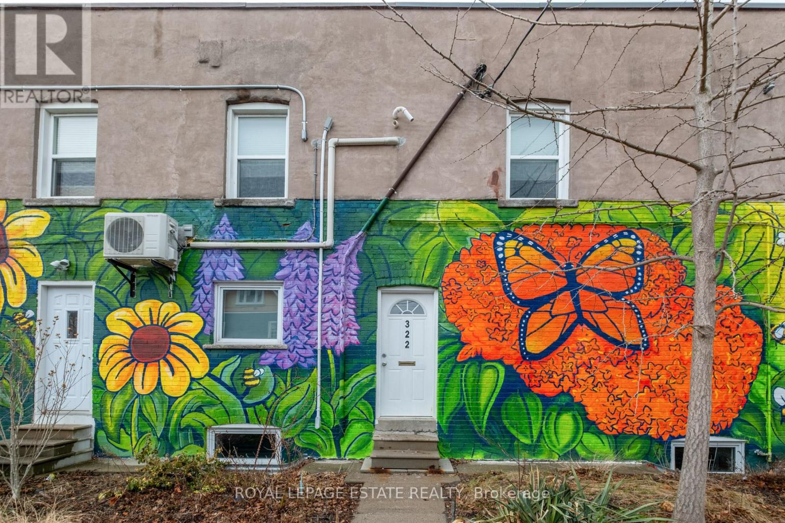 Upper - 322 Silver Birch Avenue, Toronto, Ontario  M4E 3L5 - Photo 3 - E12945628