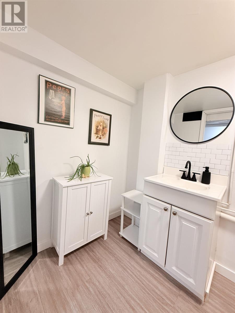 10 Queen St, Sioux Lookout, Ontario  P8T 1E8 - Photo 15 - TB2600585