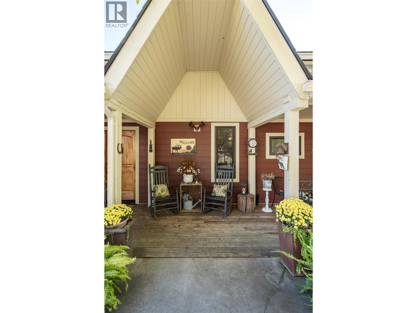 8840 Olson Road, Kaslo, British Columbia  V0G 1M0 - Photo 5 - 10364982