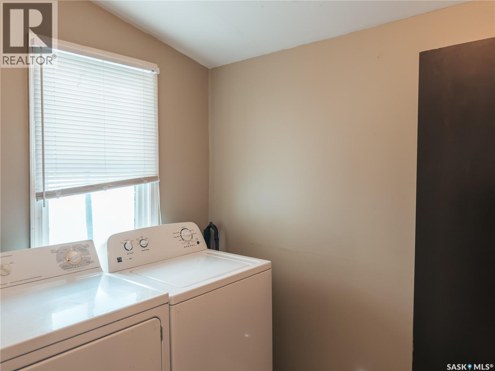 118 32nd Street W, Saskatoon, Saskatchewan  S7L 0S1 - Photo 7 - SK031829