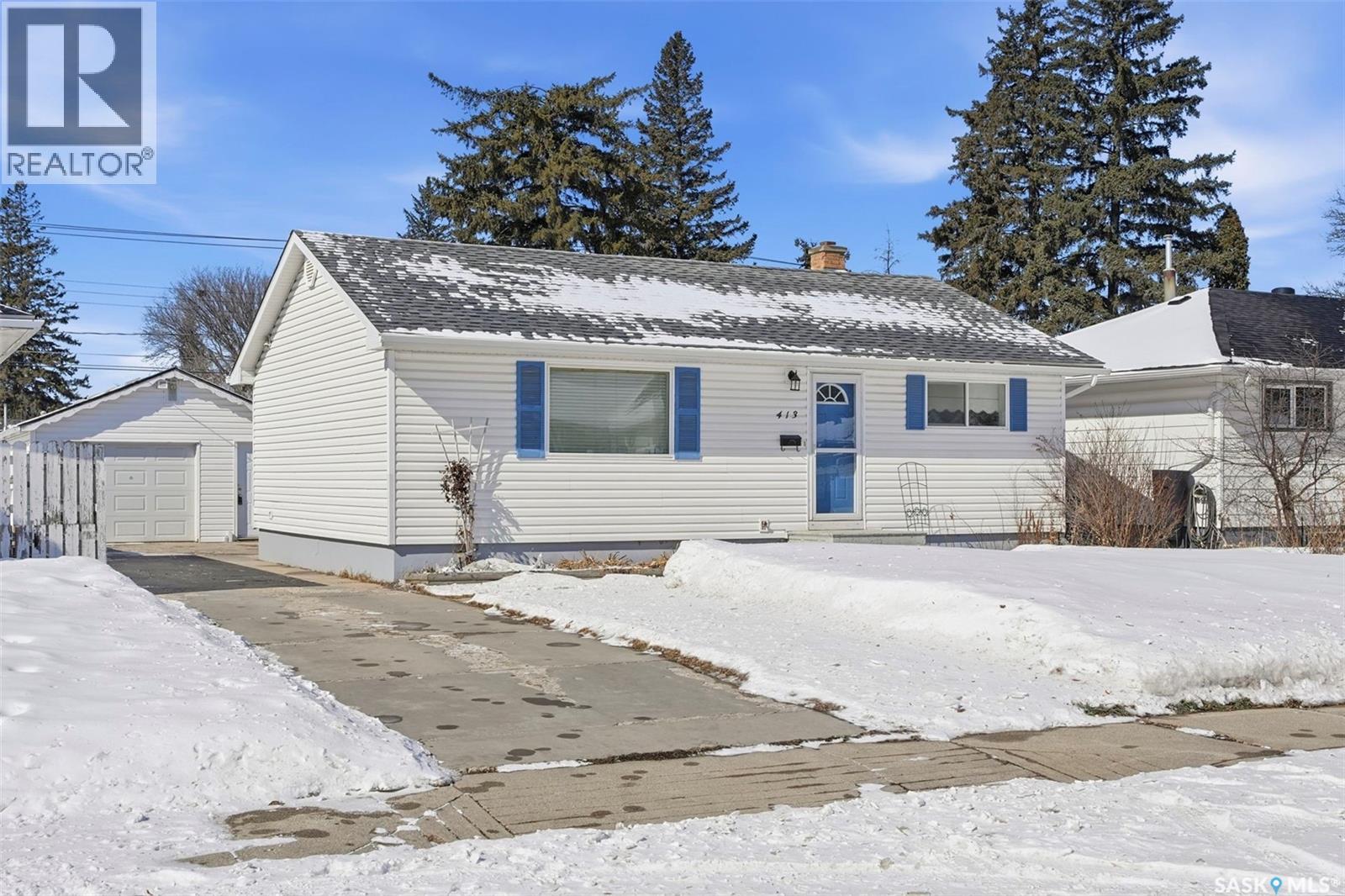 413 S Avenue N, Saskatoon, Saskatchewan  S7L 2Z9 - Photo 1 - SK031713