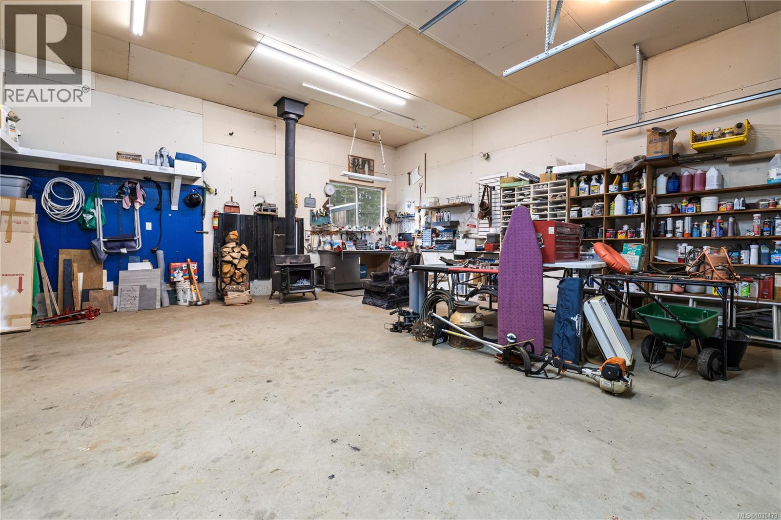 3917 Islak Rd, Black Creek, British Columbia  V9J 1Y9 - Photo 23 - 1030479