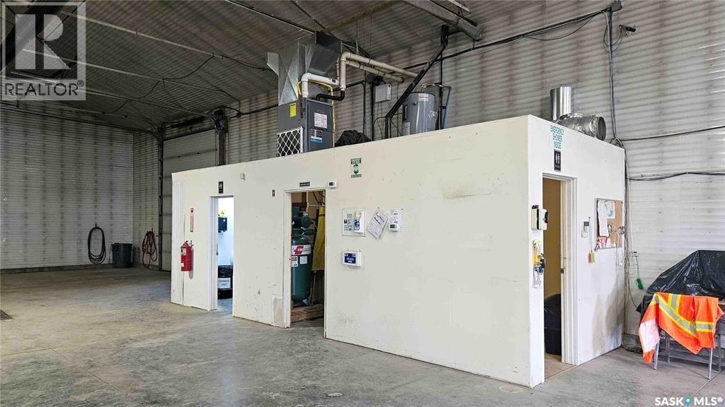 621 Industrial Road, Rosetown, Saskatchewan  S0L 2V0 - Photo 14 - SK031627