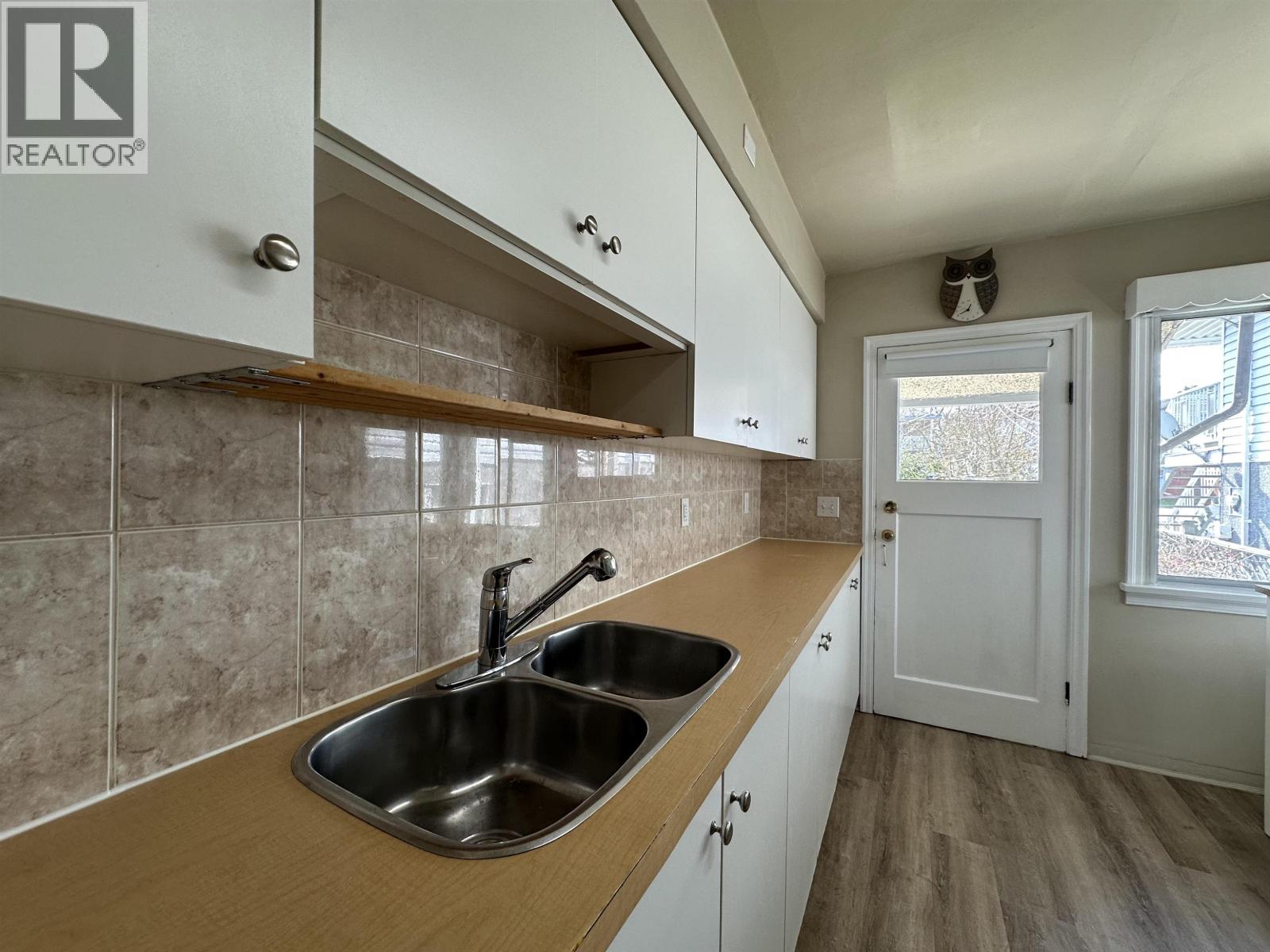 4472 Triumph Street, Burnaby, British Columbia  V5C 1Z9 - Photo 10 - R3101284