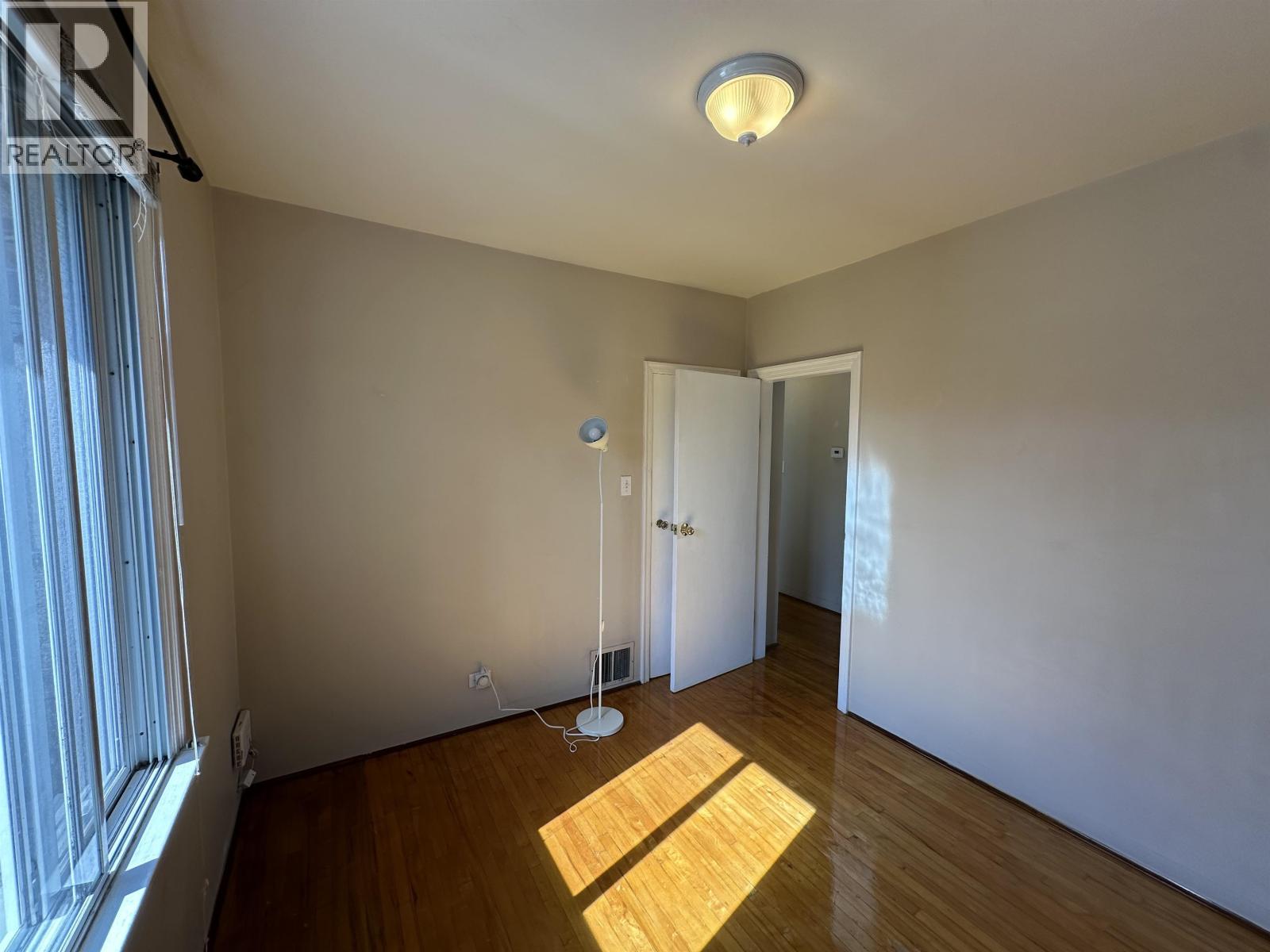 4472 Triumph Street, Burnaby, British Columbia  V5C 1Z9 - Photo 17 - R3101284