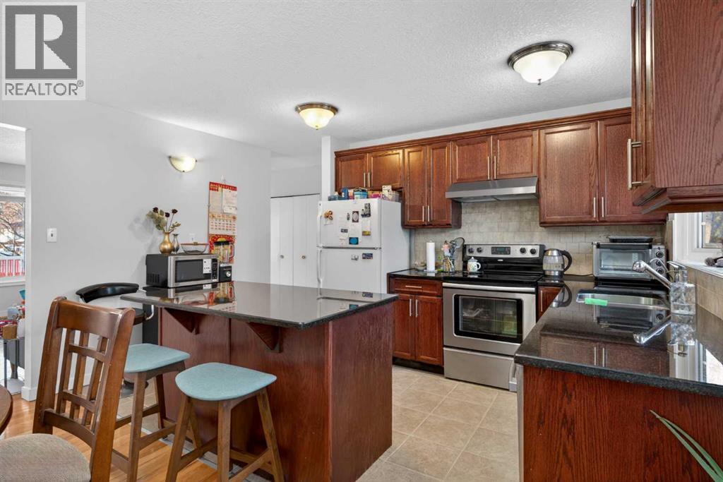 5122 48 Street NW, Calgary, Alberta  T3A 0S9 - Photo 15 - A2290226