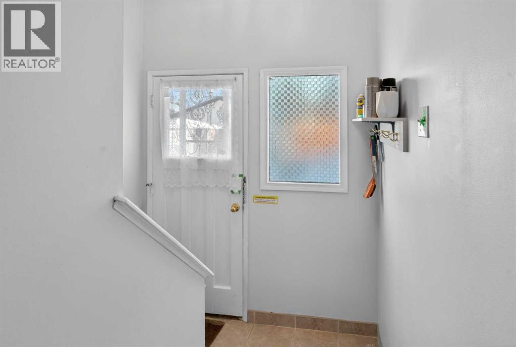 5122 48 Street NW, Calgary, Alberta  T3A 0S9 - Photo 30 - A2290226