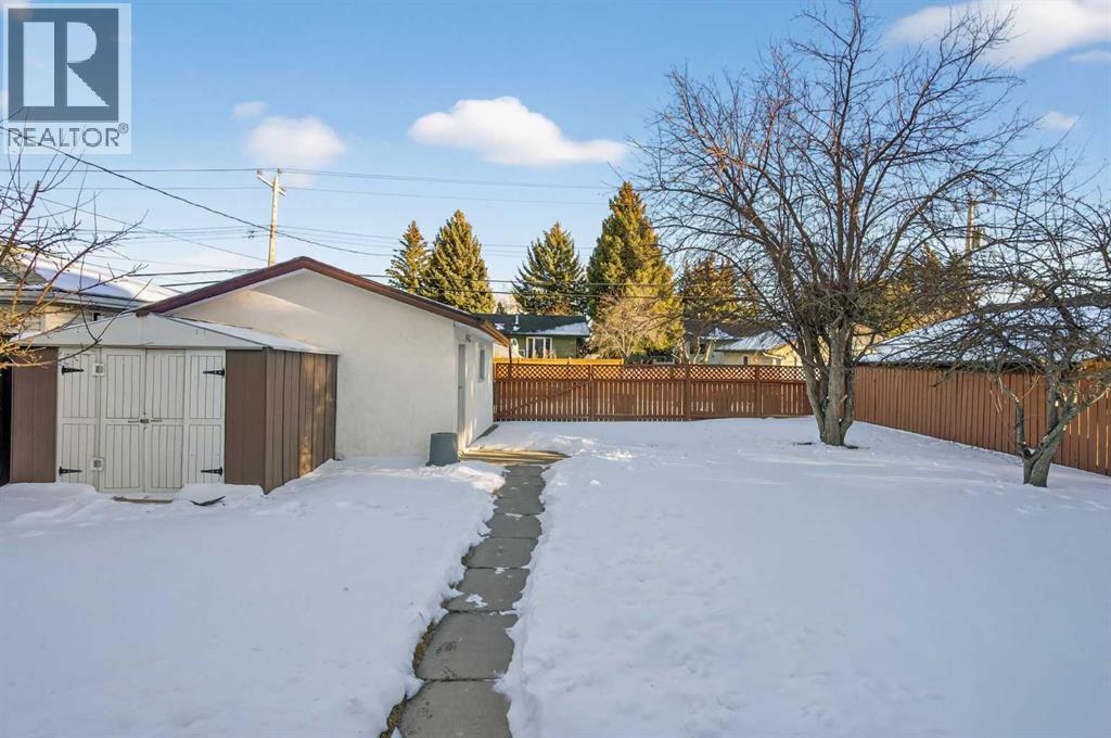 5122 48 Street NW, Calgary, Alberta  T3A 0S9 - Photo 43 - A2290226