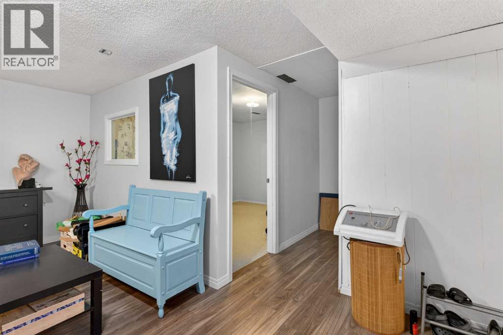 5122 48 Street NW, Calgary, Alberta  T3A 0S9 - Photo 40 - A2290226