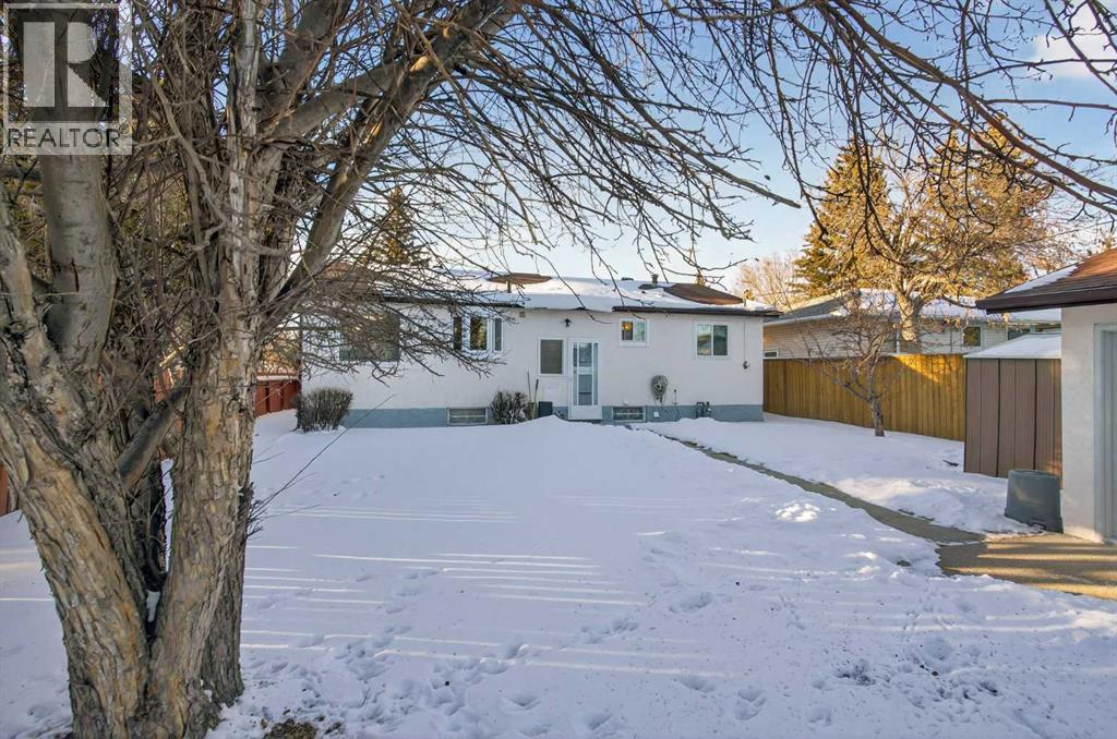 5122 48 Street NW, Calgary, Alberta  T3A 0S9 - Photo 44 - A2290226