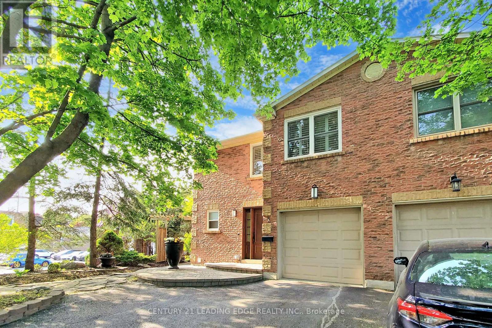 1 SARAH JANE COURT, Markham, Ontario