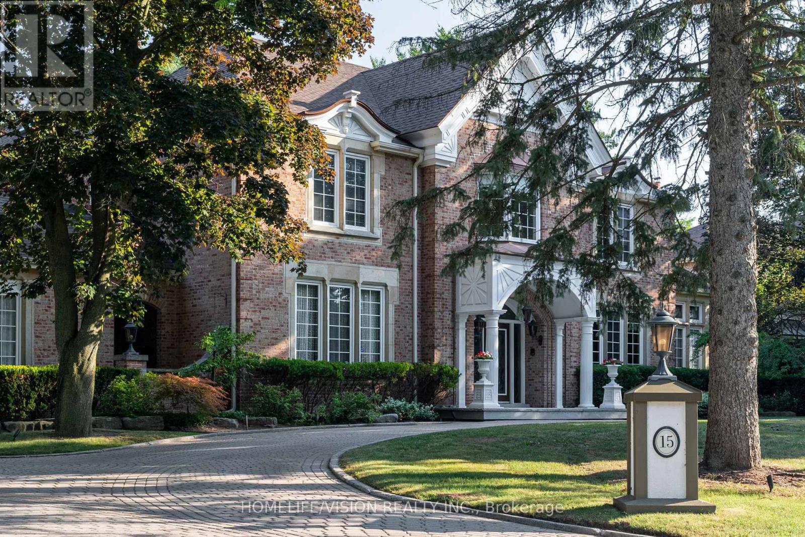 15 Daffodil Avenue, Markham, Ontario  L3T 1N2 - Photo 2 - N12945578