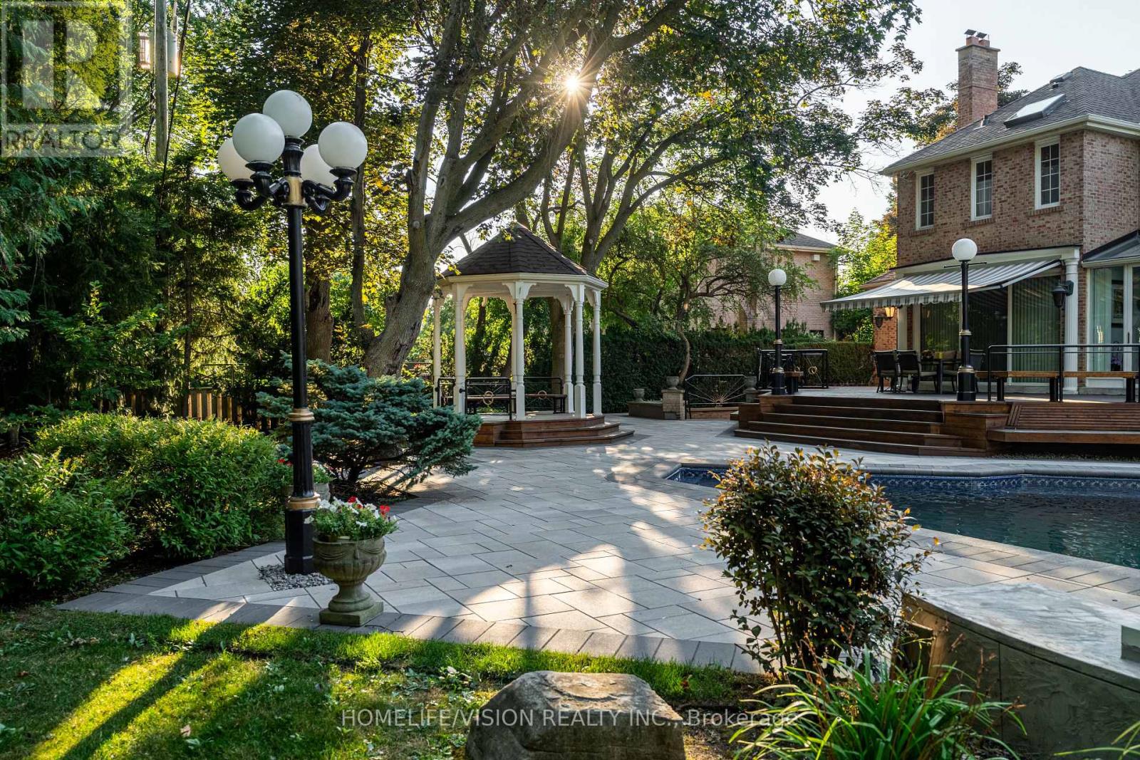 15 Daffodil Avenue, Markham, Ontario  L3T 1N2 - Photo 38 - N12945578