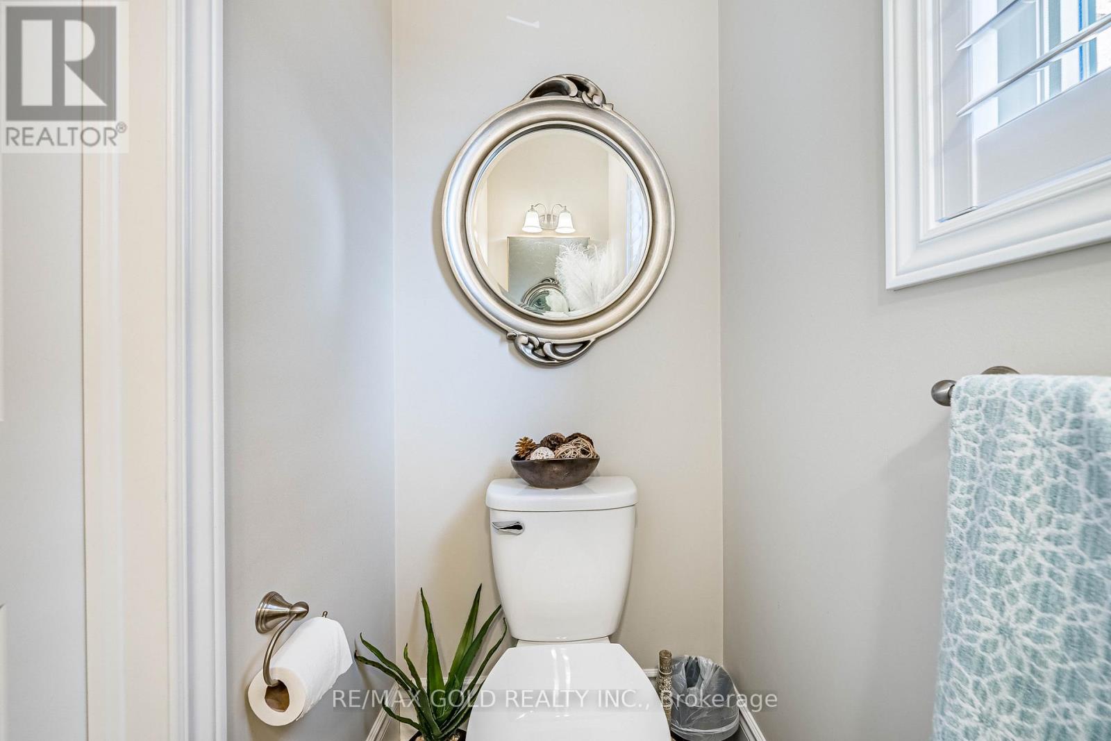 74 Walker Boulevard, New Tecumseth, Ontario  L9R 0N3 - Photo 24 - N12945734