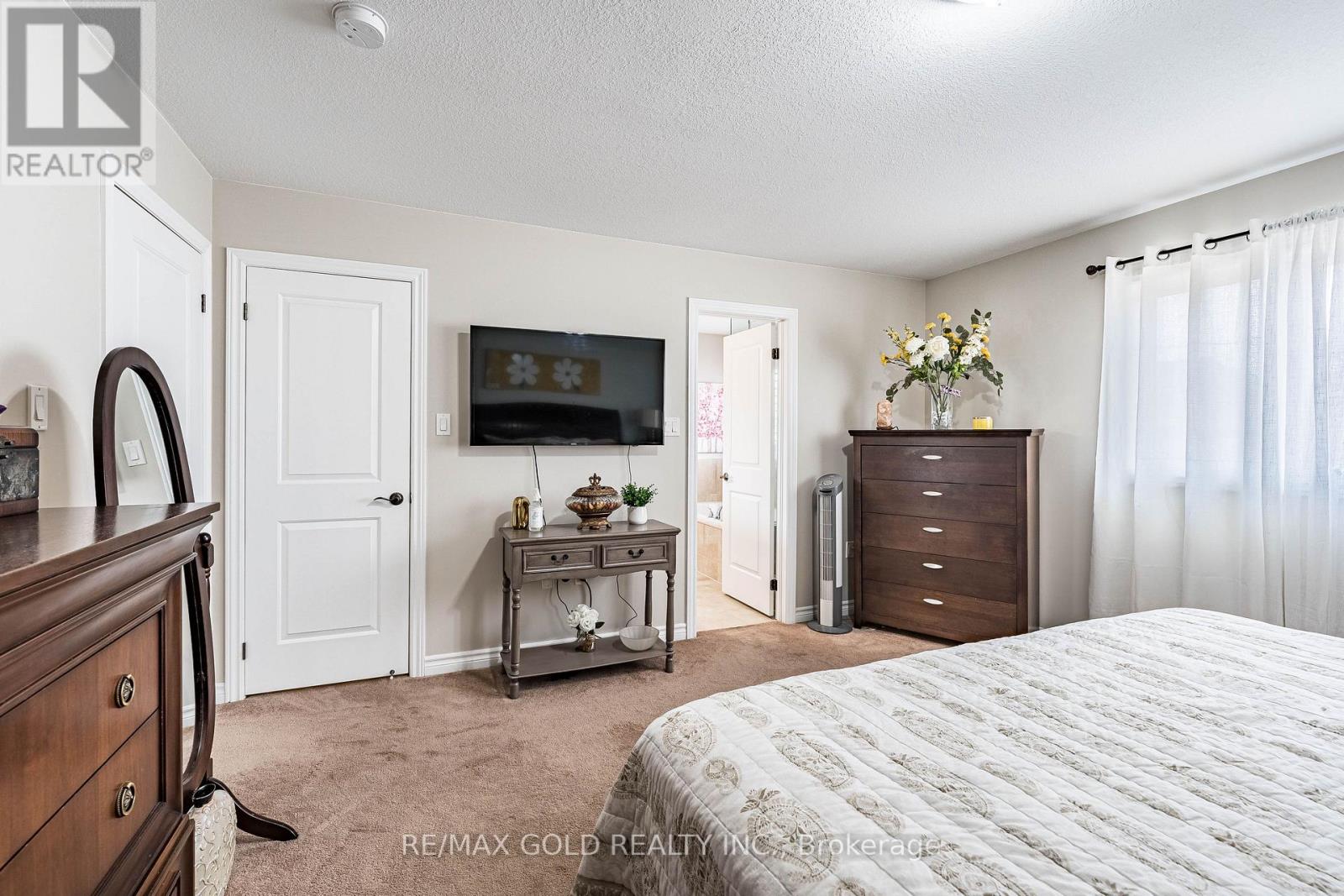 74 Walker Boulevard, New Tecumseth, Ontario  L9R 0N3 - Photo 39 - N12945734