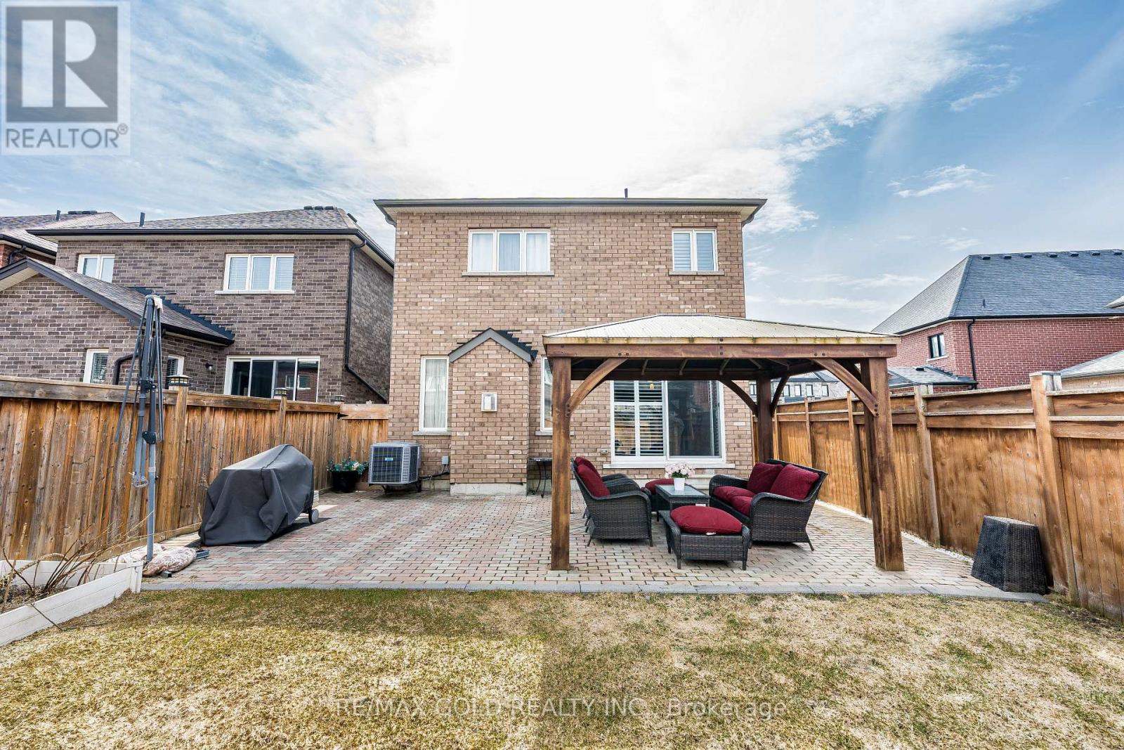 74 Walker Boulevard, New Tecumseth, Ontario  L9R 0N3 - Photo 50 - N12945734