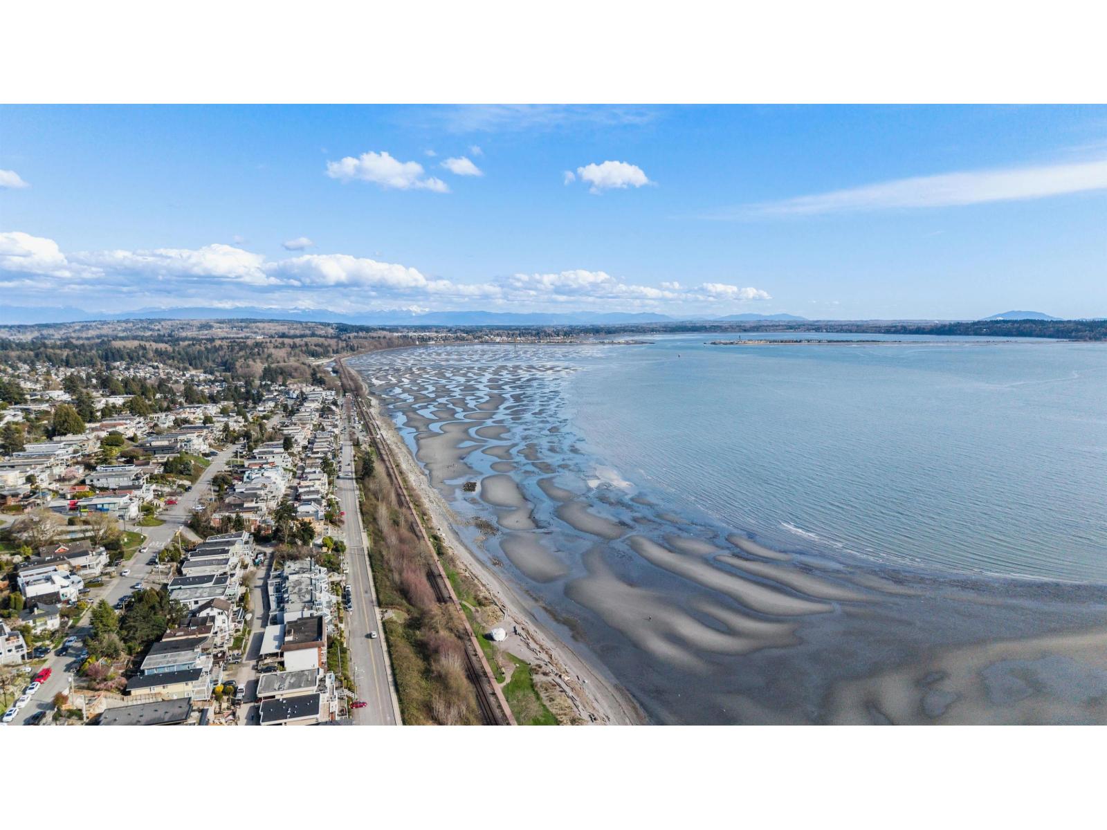 302 1250 Martin Street, White Rock, British Columbia  V4B 3W3 - Photo 38 - R3105305