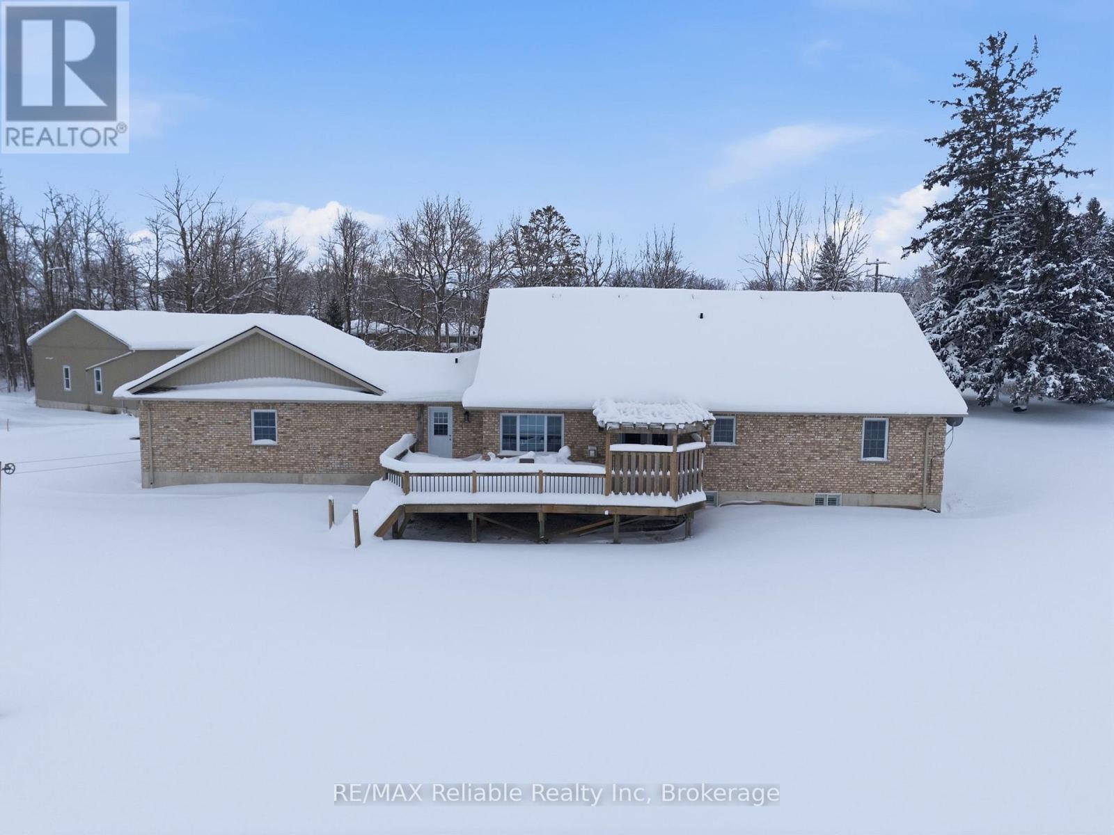 61 Wilson Street, Huron East, Ontario  N0K 1W0 - Photo 42 - X12631018