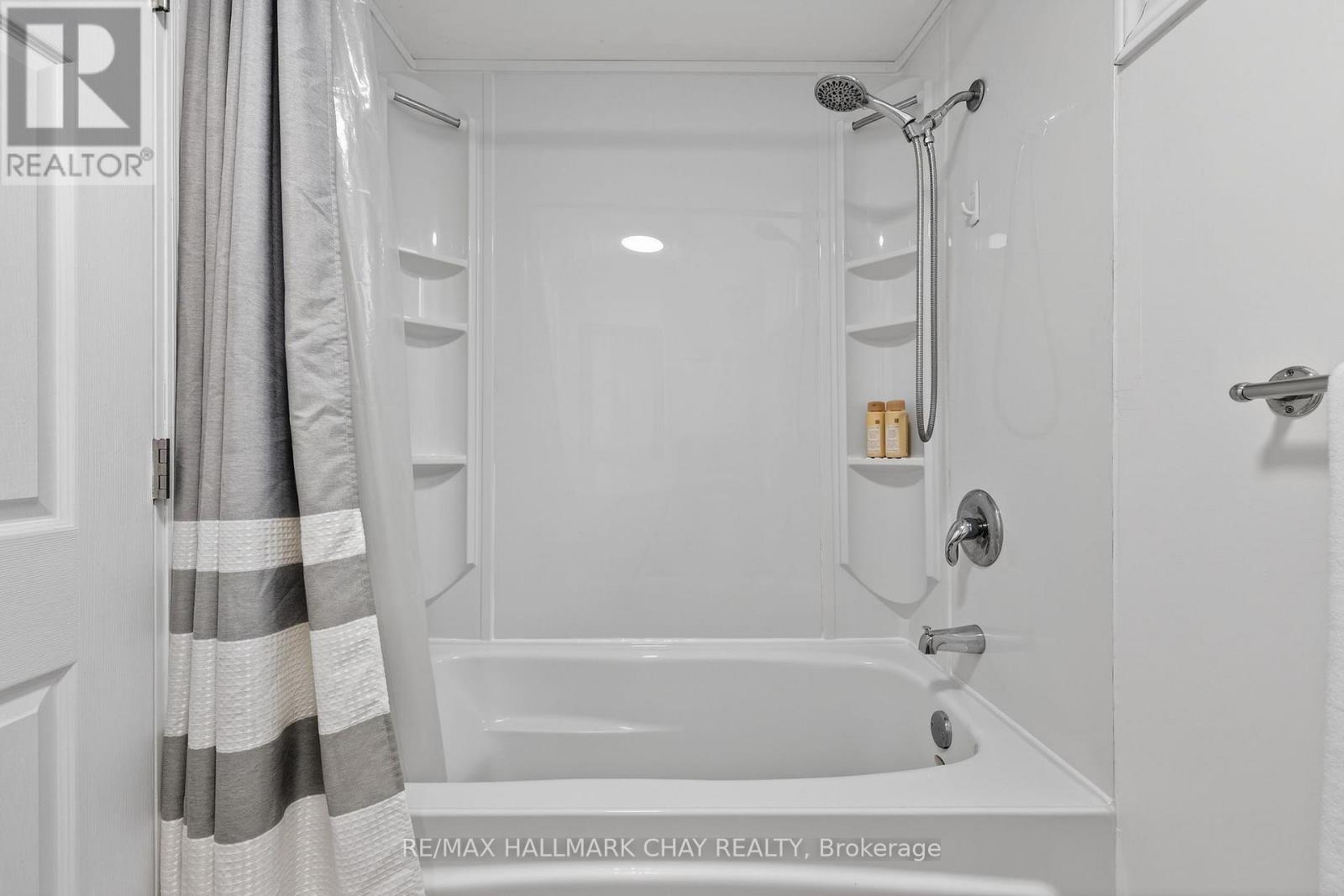 44 Sherwood Court, Barrie, Ontario  L4N 9V1 - Photo 41 - S12945672