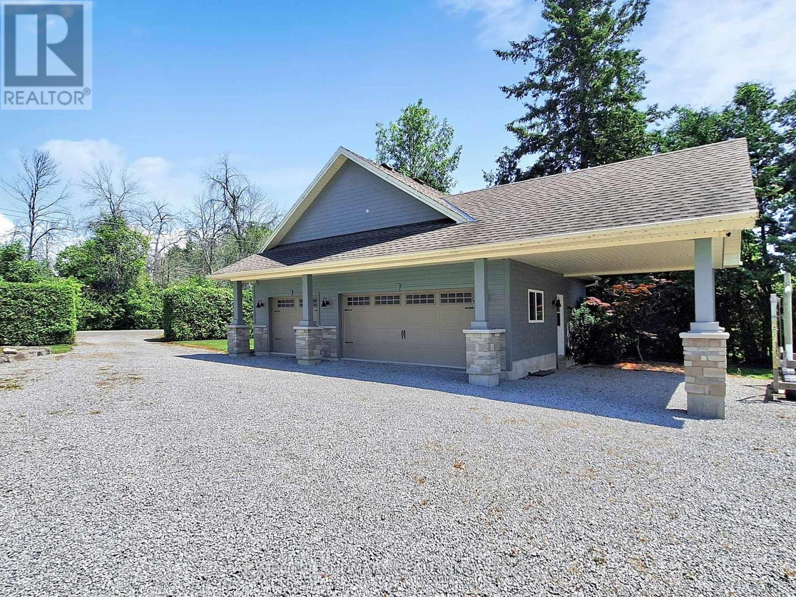 1662 Lakeshore Drive, Ramara, Ontario  L0K 1B0 - Photo 3 - S12945846