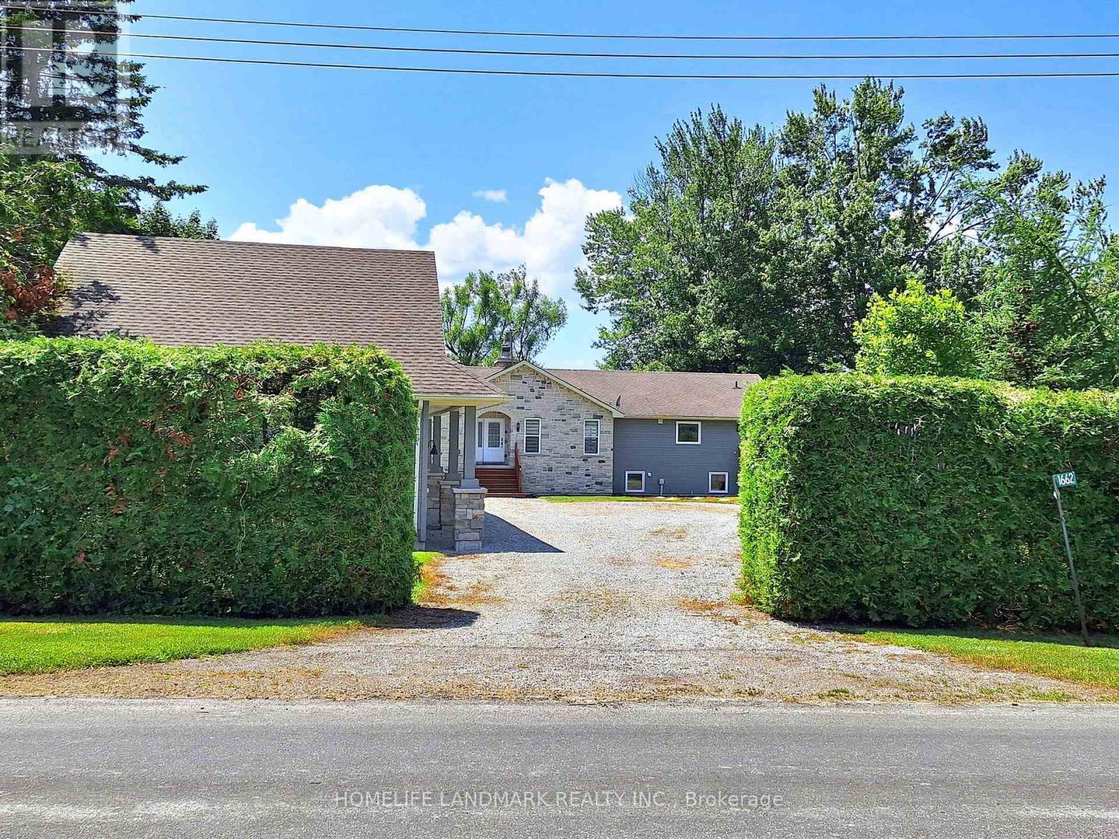 1662 Lakeshore Drive, Ramara, Ontario  L0K 1B0 - Photo 45 - S12945846