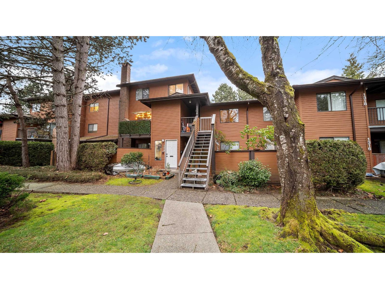 1314 10620 150 Street, Surrey, British Columbia  V3R 7S1 - Photo 1 - R3105704