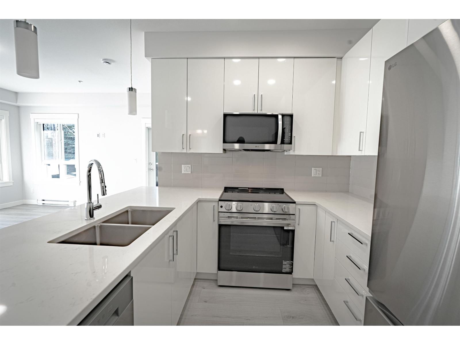 217 33886 Pine Street, Abbotsford, British Columbia  V2S 0N9 - Photo 6 - R3105437