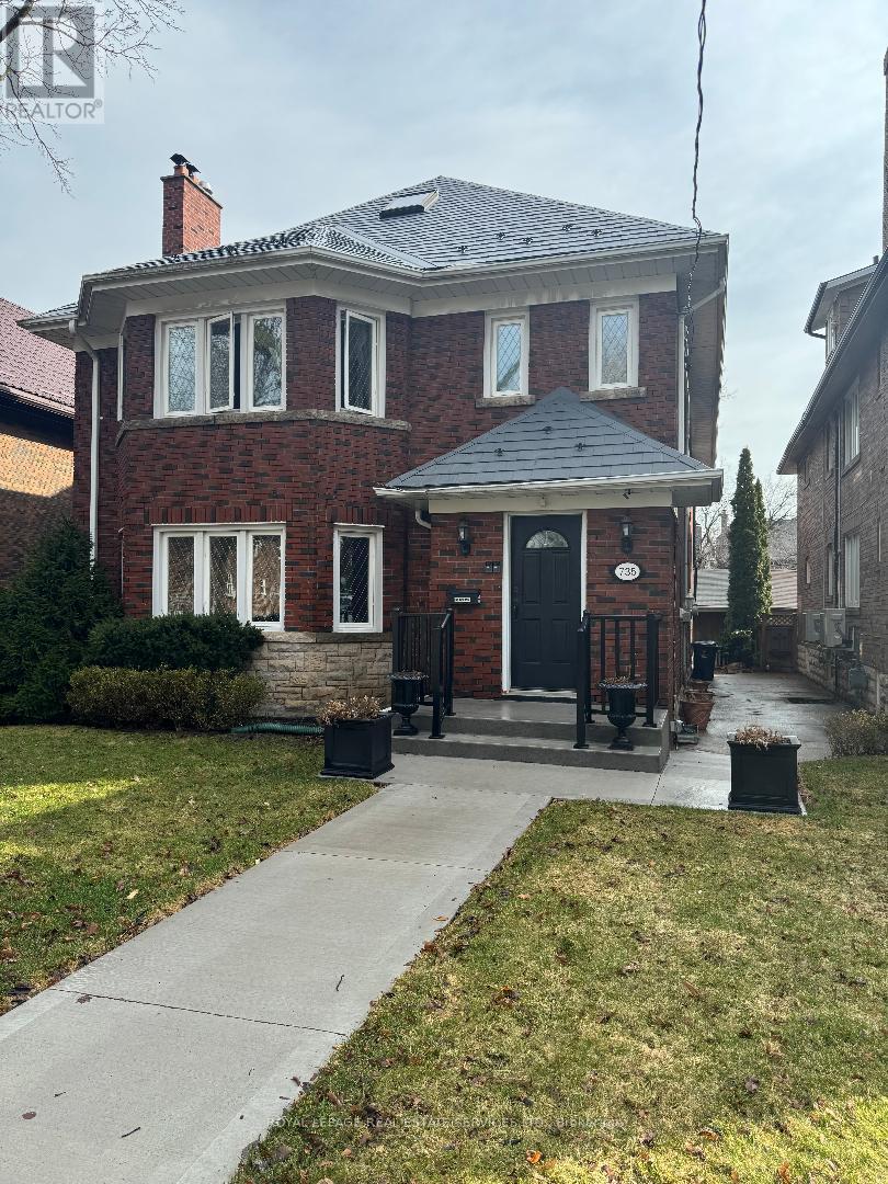 3rd Flr - 735 Avenue Road, Toronto, Ontario  M5P 2J9 - Photo 2 - C12942634