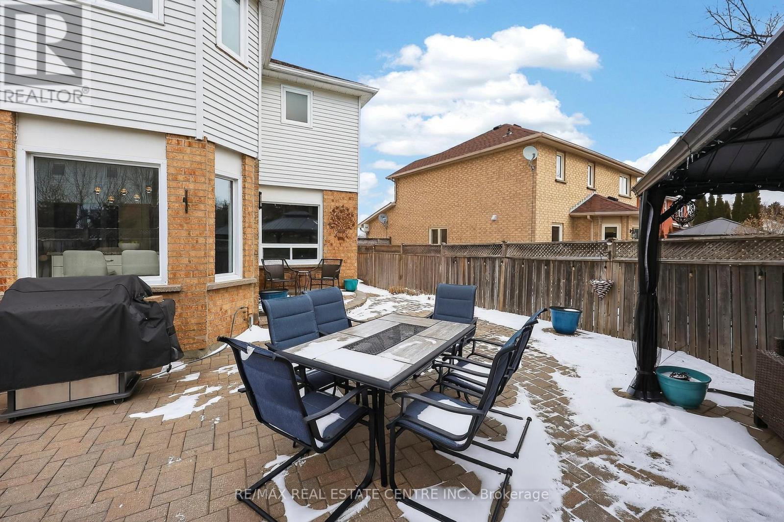 205 Walsh Crescent, Orangeville, Ontario  L9W 4T2 - Photo 43 - W12901694