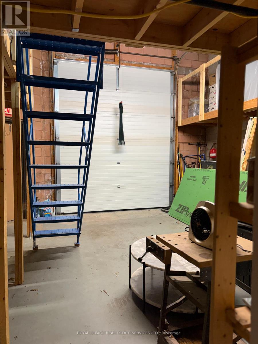 43 - 1200 Speers Road, Oakville, Ontario  L6L 2X4 - Photo 6 - W12941188