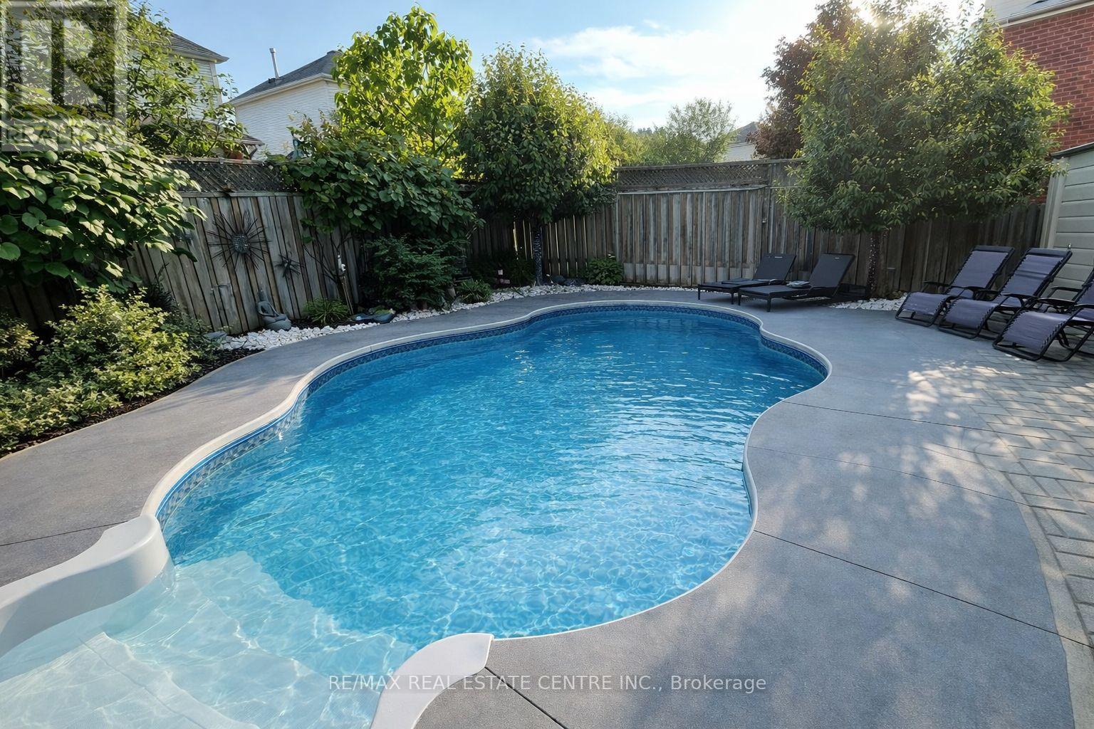 205 Walsh Crescent, Orangeville, Ontario  L9W 4T2 - Photo 37 - W12901694