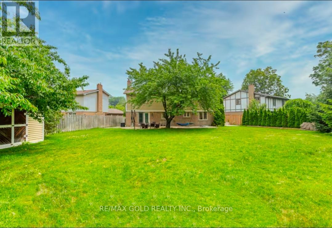 Upper - 1749 Wembury Road, Mississauga, Ontario  L5J 4G4 - Photo 21 - W12945406