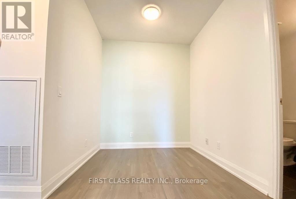 1003 - 56 Annie Craig Drive, Toronto, Ontario  M8V 0C5 - Photo 3 - W12945532