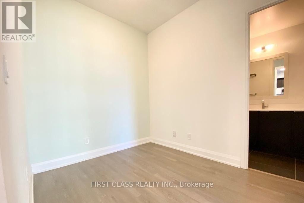 1003 - 56 Annie Craig Drive, Toronto, Ontario  M8V 0C5 - Photo 4 - W12945532