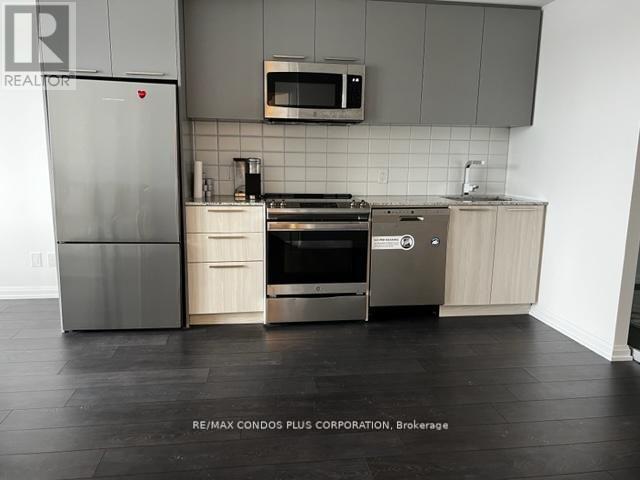 314 - 4208 Dundas Street W, Toronto, Ontario  M8X 1Y6 - Photo 3 - W12945548