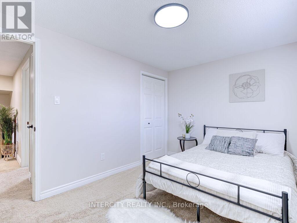 841 Coulson Avenue, Milton, Ontario  L9T 4K3 - Photo 26 - W12945572