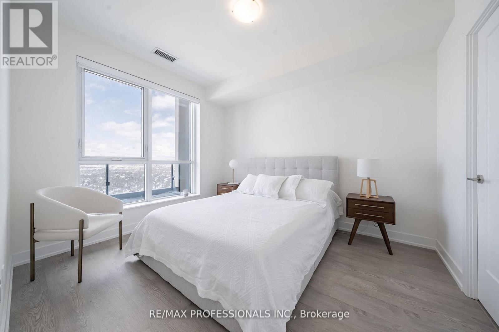 3536 - 5 Mabelle Avenue, Toronto, Ontario  M9A 0C8 - Photo 13 - W12945592