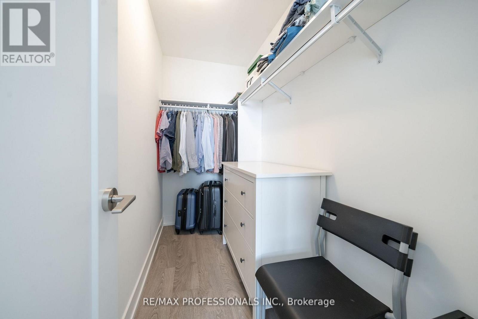 3536 - 5 Mabelle Avenue, Toronto, Ontario  M9A 0C8 - Photo 15 - W12945592