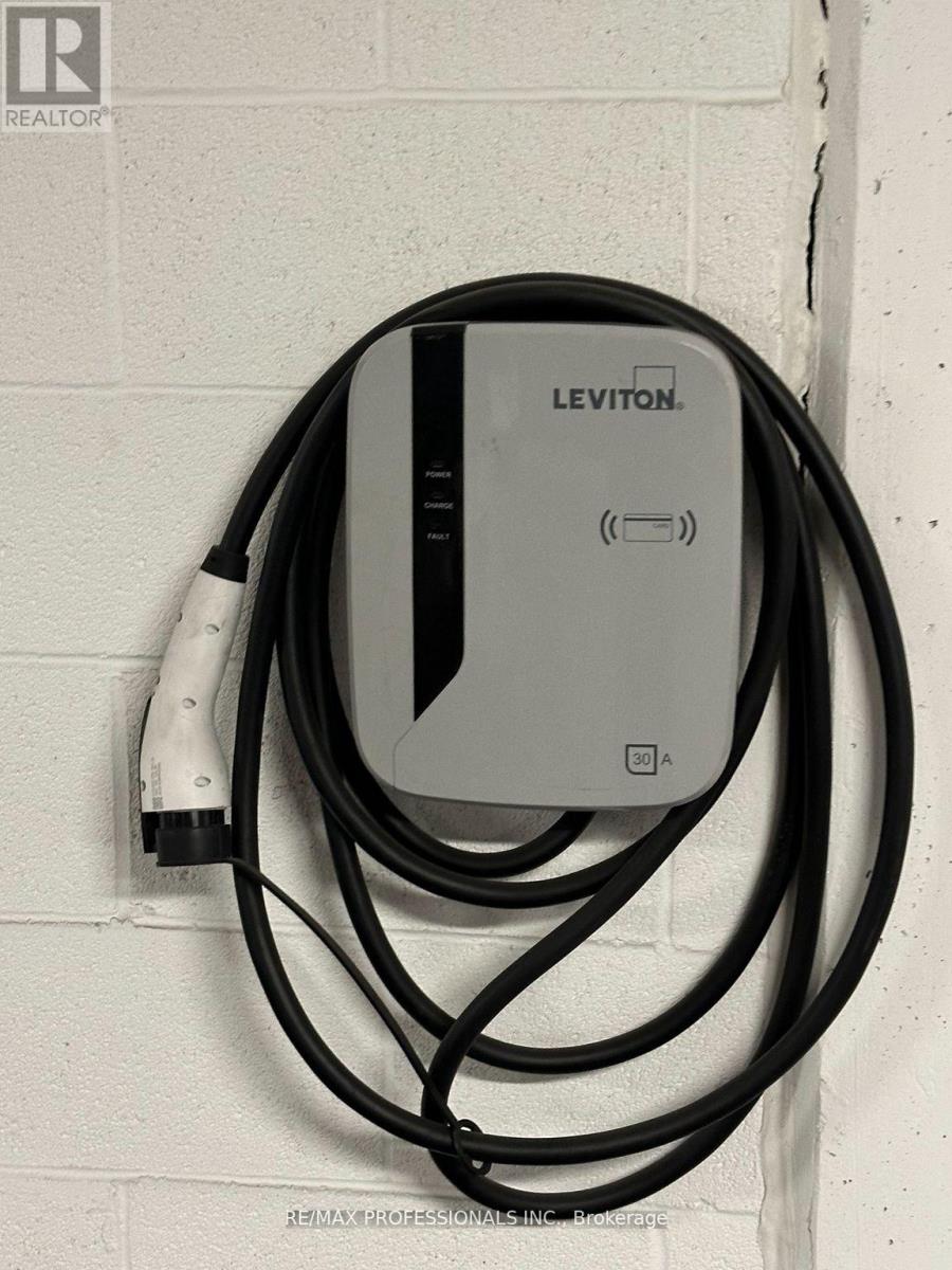 3536 - 5 Mabelle Avenue, Toronto, Ontario  M9A 0C8 - Photo 25 - W12945592