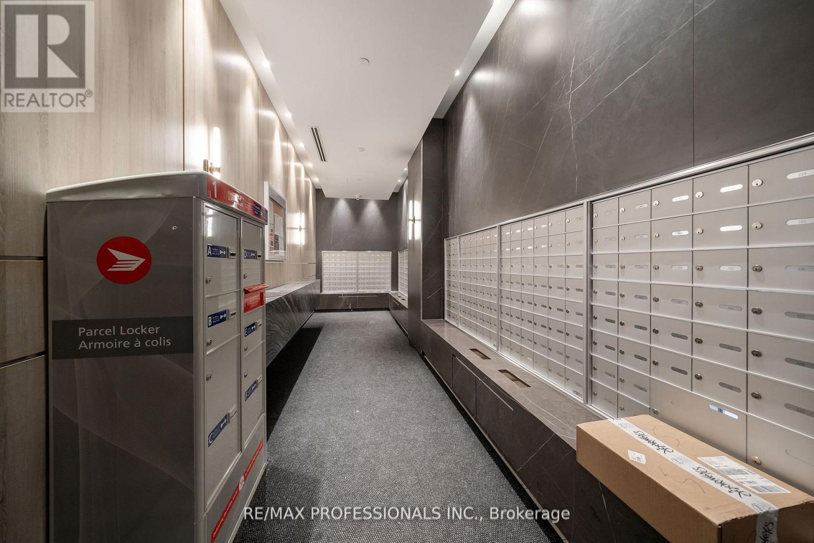 3536 - 5 Mabelle Avenue, Toronto, Ontario  M9A 0C8 - Photo 41 - W12945592