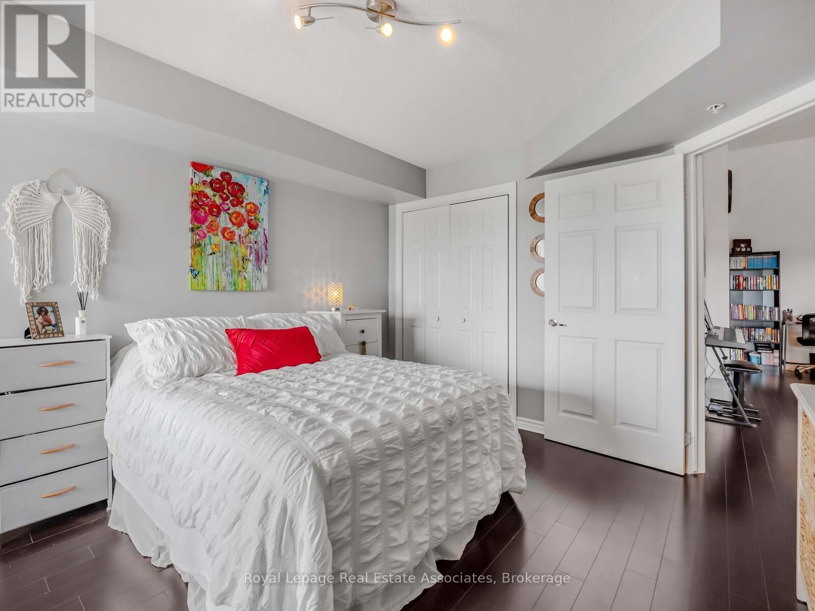 405 - 1390 Main Street E, Milton, Ontario  L9T 7S9 - Photo 12 - W12945616