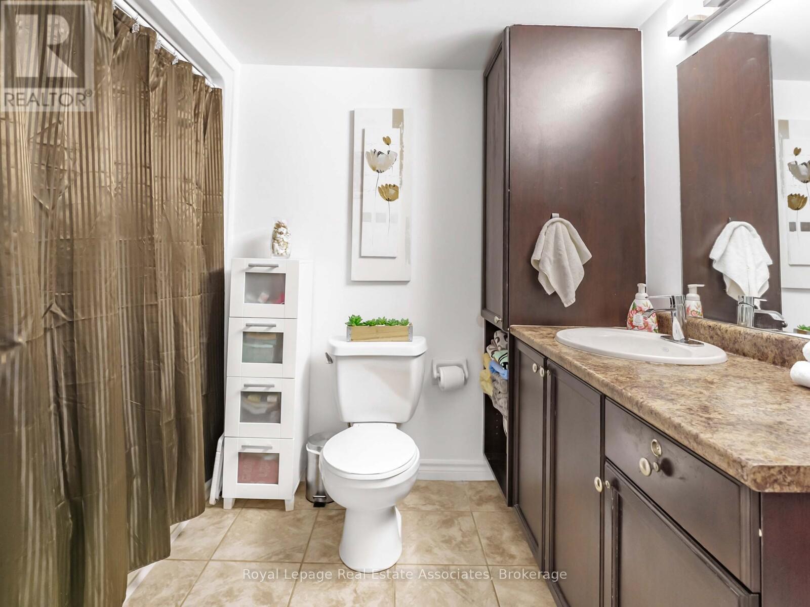 405 - 1390 Main Street E, Milton, Ontario  L9T 7S9 - Photo 18 - W12945616