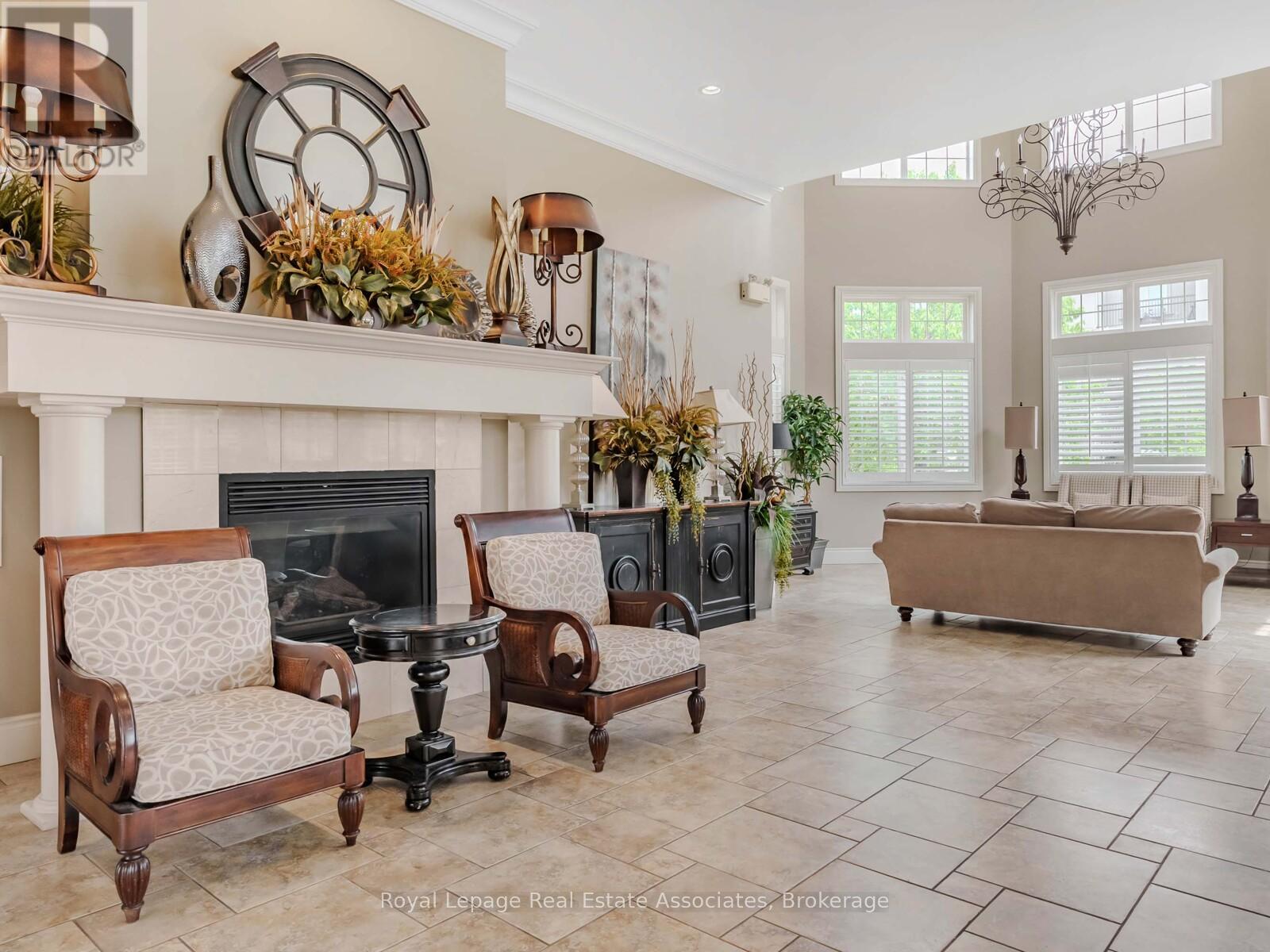 405 - 1390 Main Street E, Milton, Ontario  L9T 7S9 - Photo 22 - W12945616