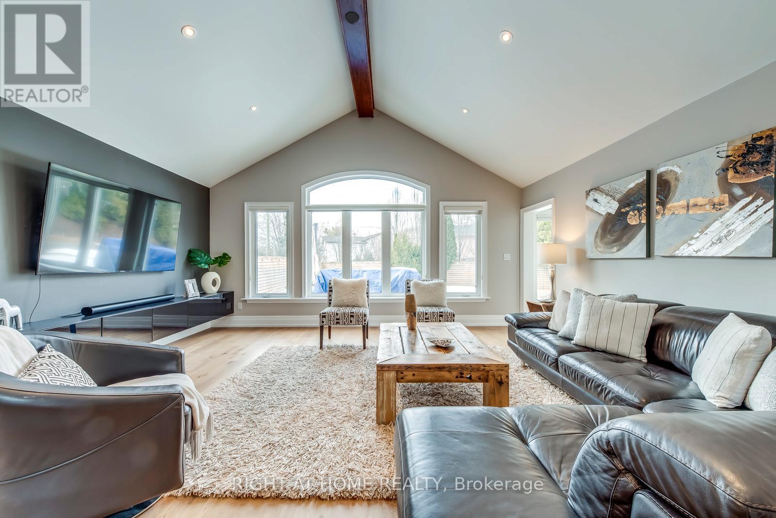 204 Walkers Line, Burlington, Ontario  L7N 2C3 - Photo 12 - W12945668