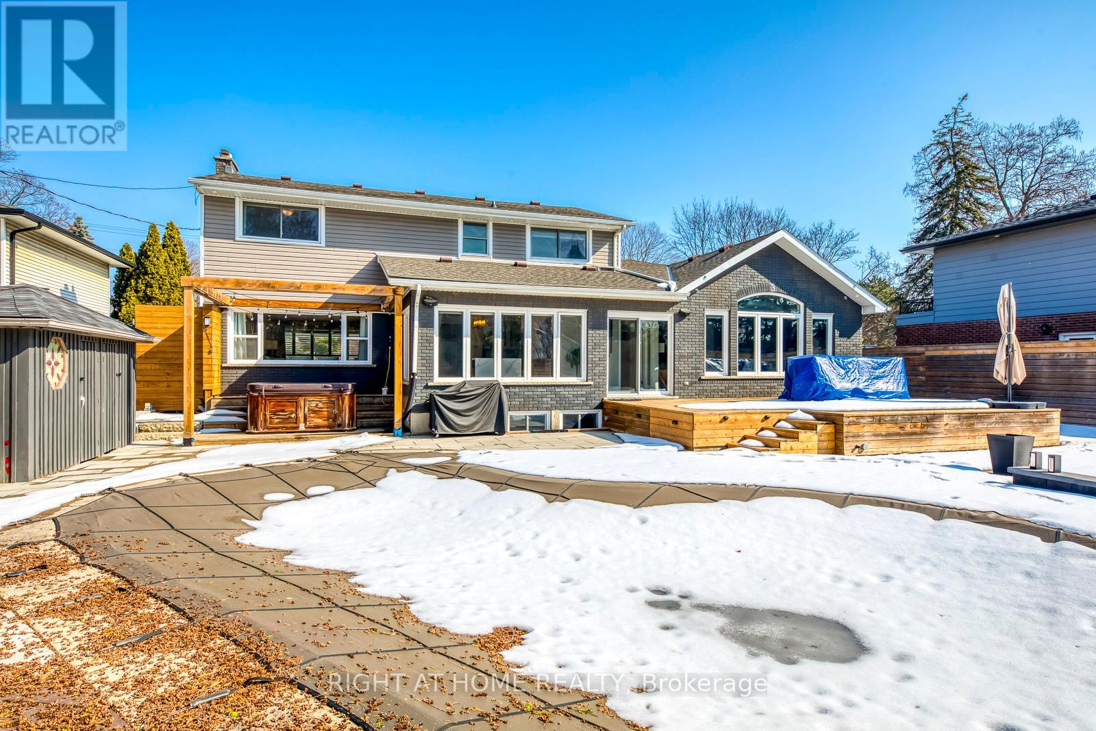 204 Walkers Line, Burlington, Ontario  L7N 2C3 - Photo 30 - W12945668