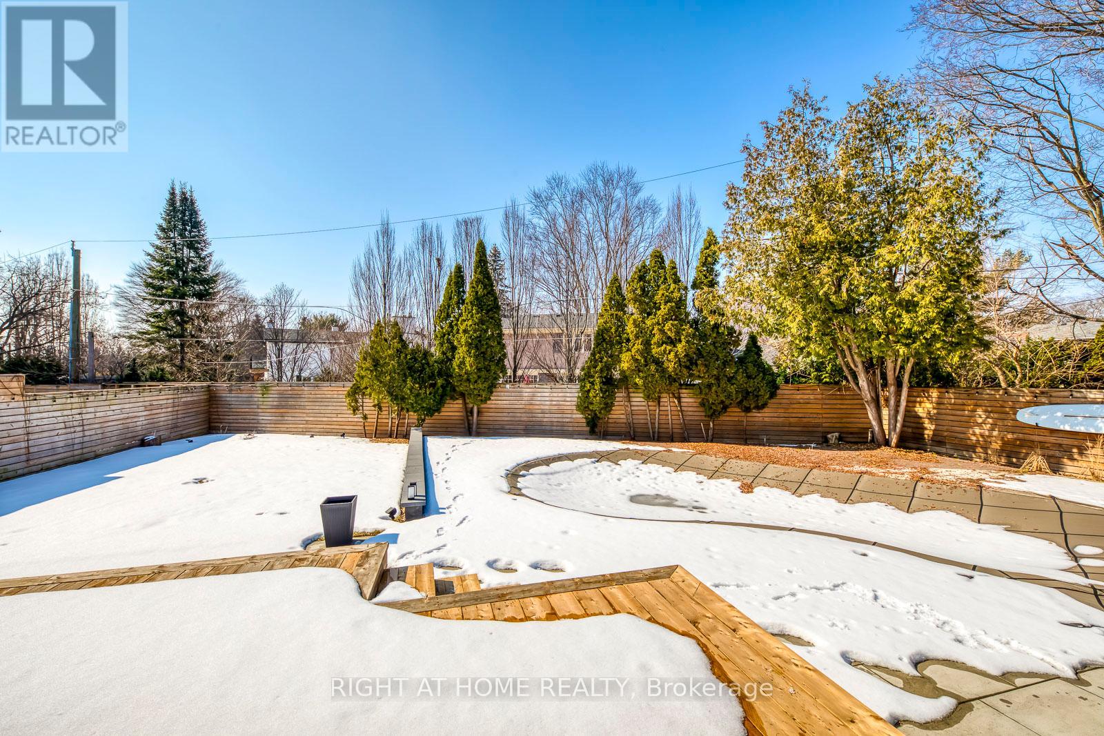 204 Walkers Line, Burlington, Ontario  L7N 2C3 - Photo 32 - W12945668