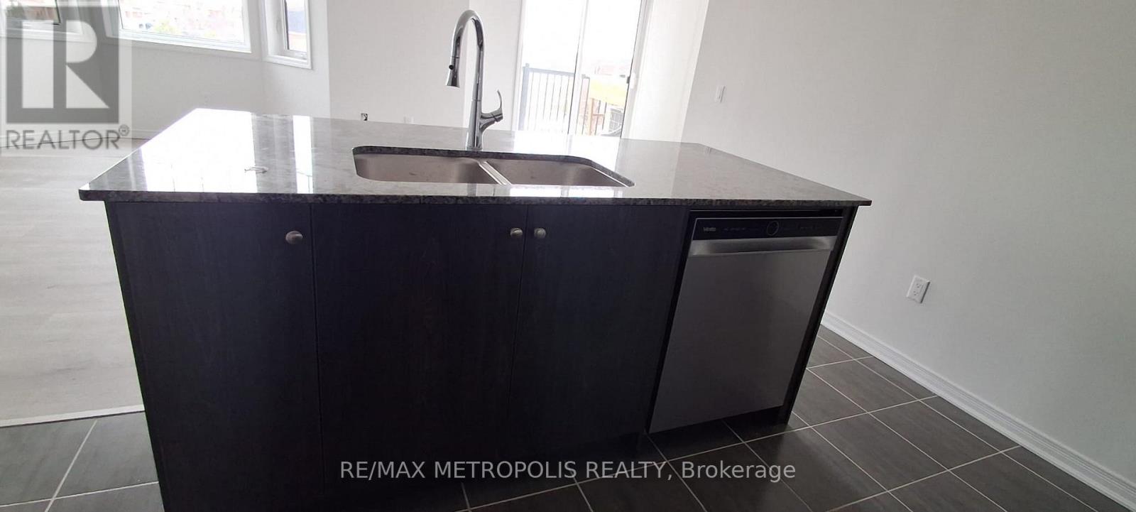 3 - 4320 Ebenezer Road, Brampton, Ontario  L6P 2S3 - Photo 16 - W12945688