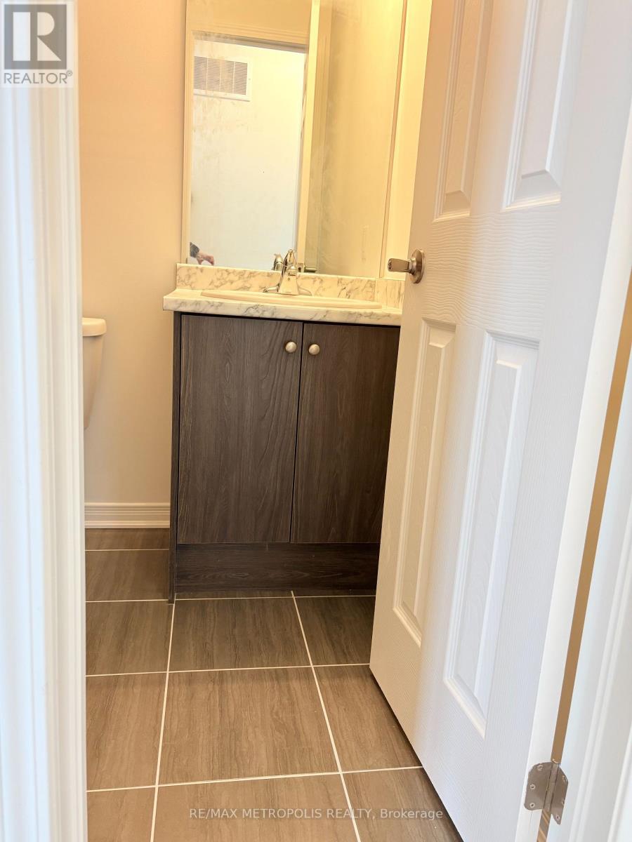 3 - 4320 Ebenezer Road, Brampton, Ontario  L6P 2S3 - Photo 7 - W12945688