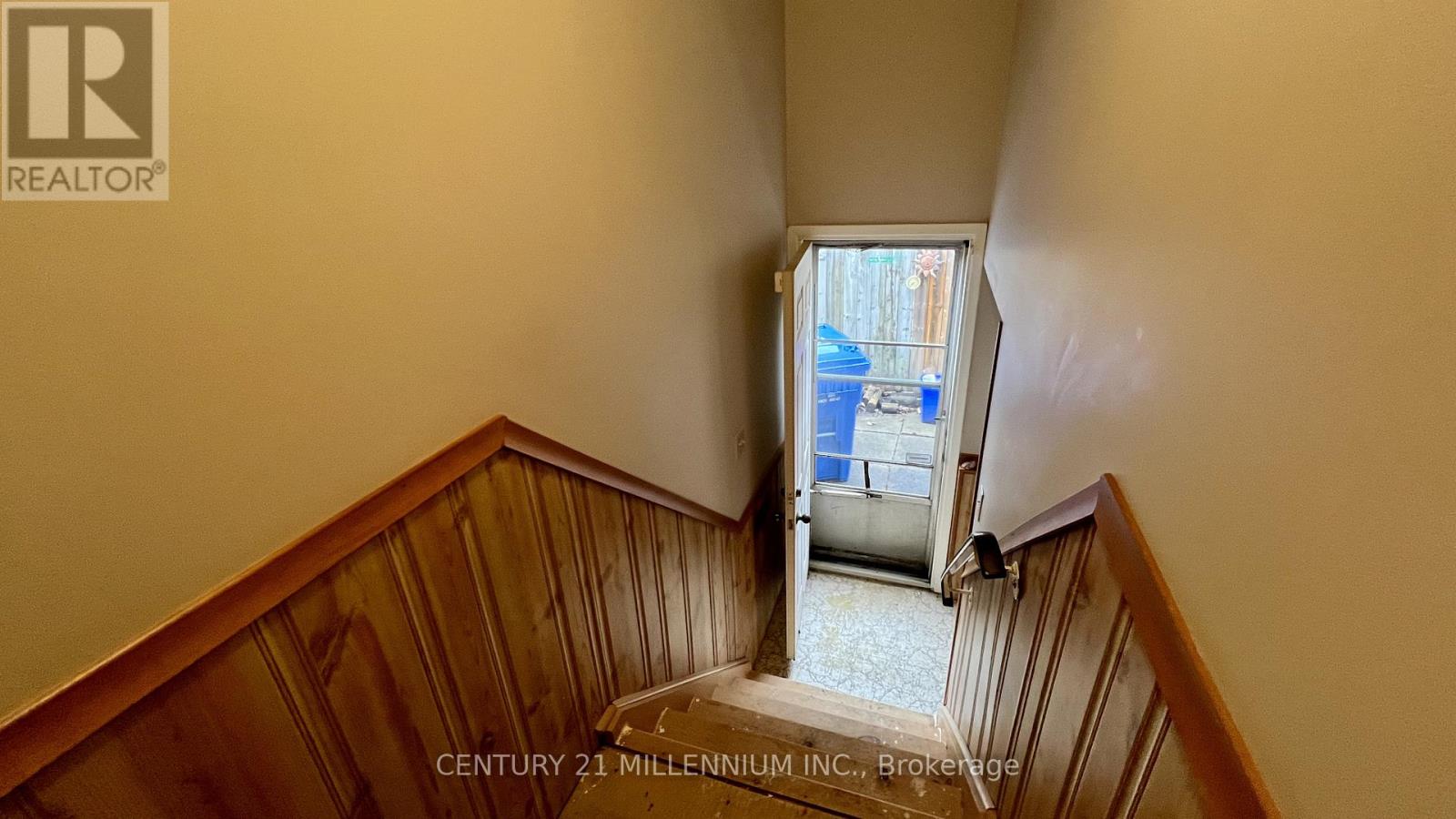 68 Burbank Crescent, Orangeville, Ontario  L9W 3E7 - Photo 5 - W12945742